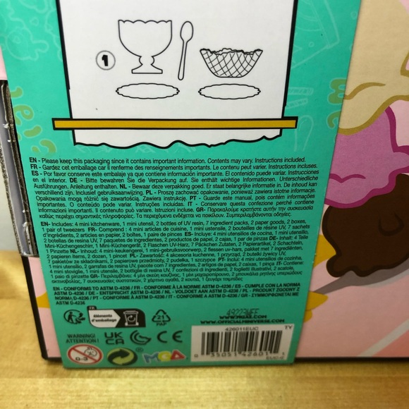 MGA's Mini Verse Make it Mini Ice Cream Social Set New in Box Gift - Picture 5 of 8